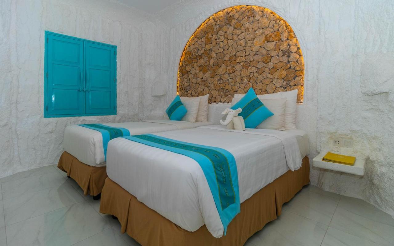 Loccal Collection Hotel Komodo Labuan Bajo Exterior photo