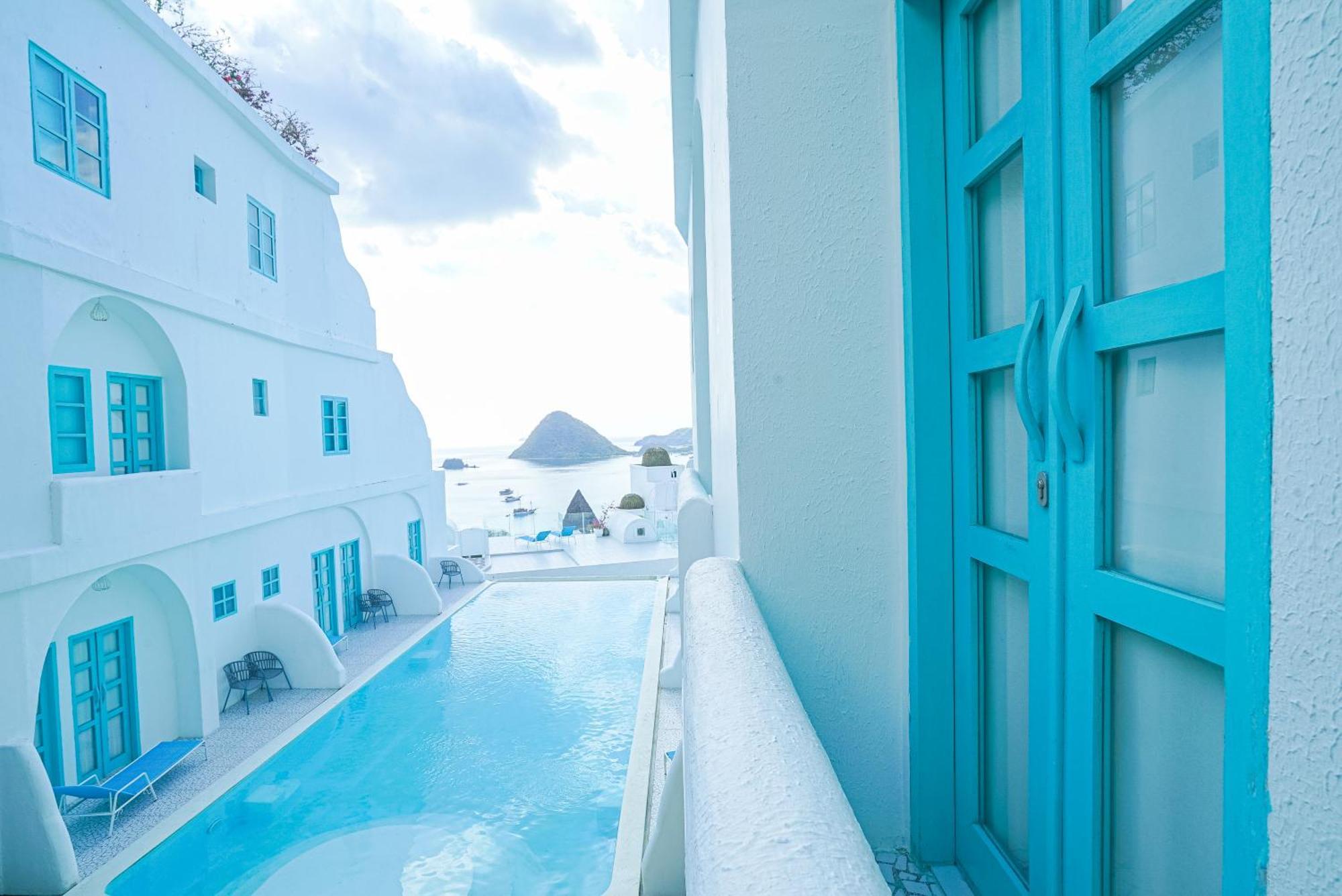 Loccal Collection Hotel Komodo Labuan Bajo Exterior photo