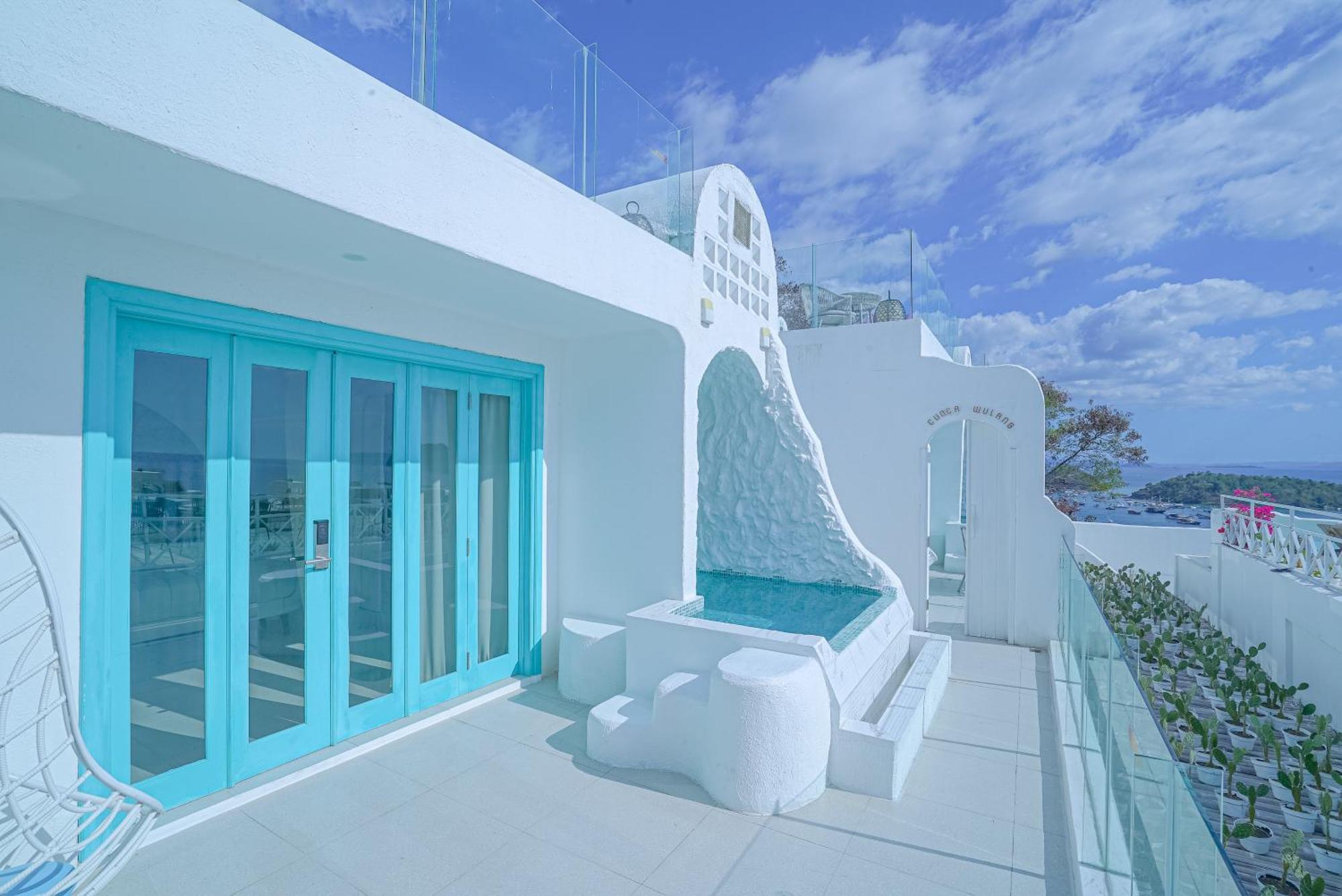 Loccal Collection Hotel Komodo Labuan Bajo Exterior photo
